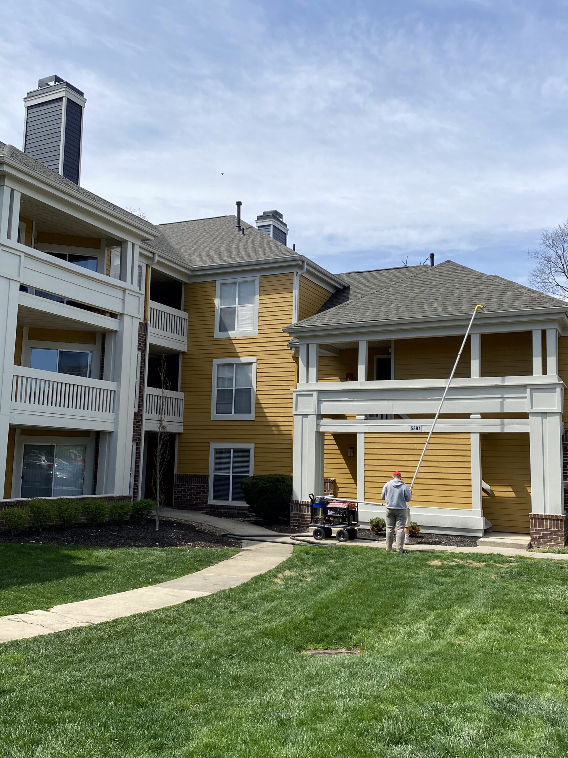 commercial gutter cleaning columbus oh